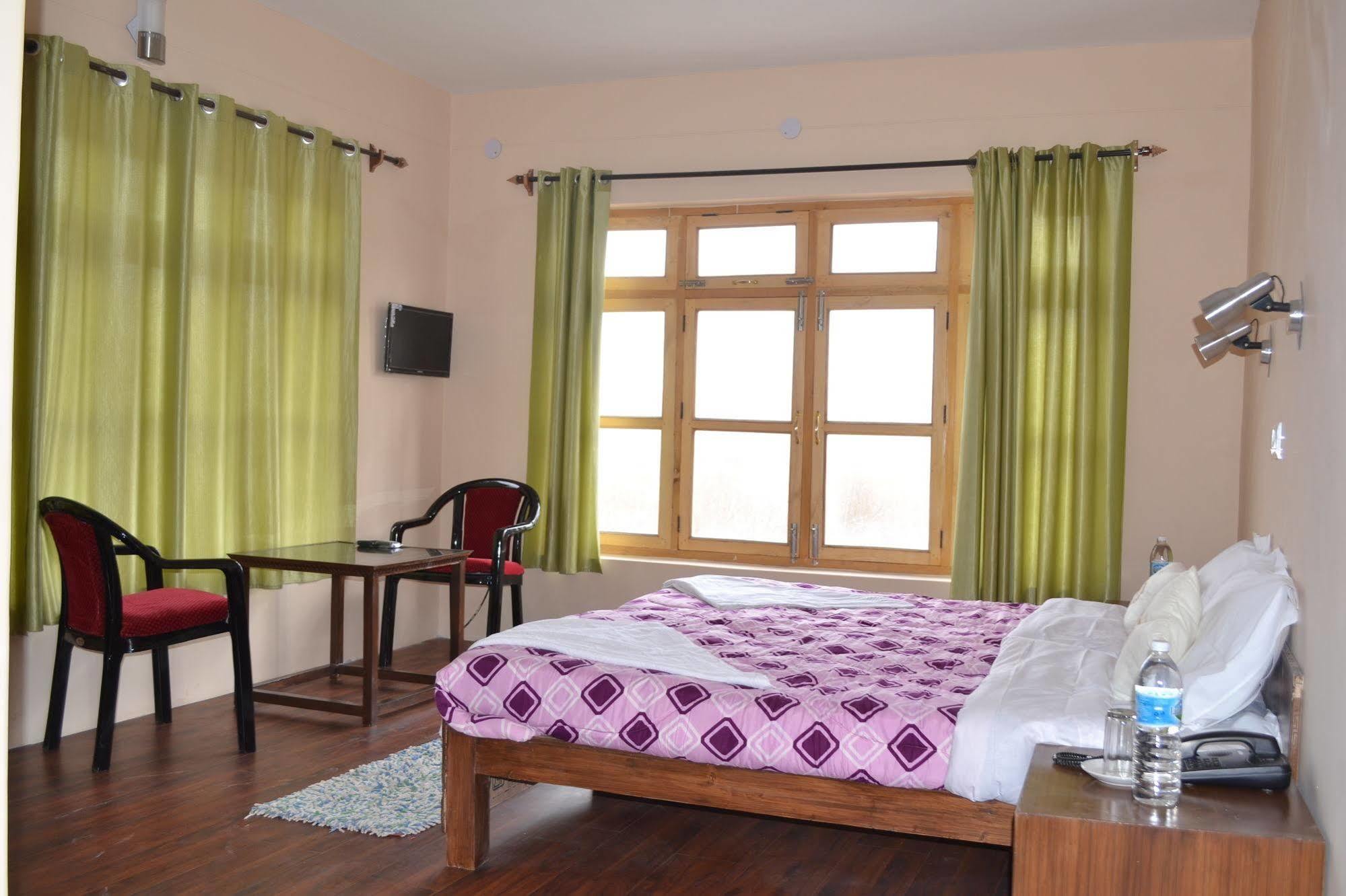 Hotel Ladakh Heaven Leh Luaran gambar